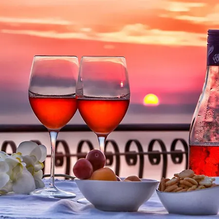 Apartment Mansarda Sopra Il Mare